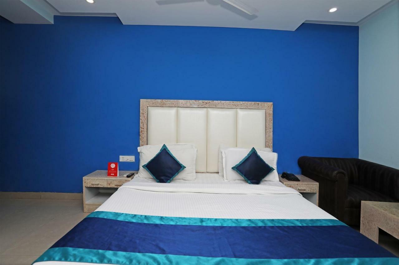 Hotel The Rts Plaza Νέο Δελχί Εξωτερικό φωτογραφία